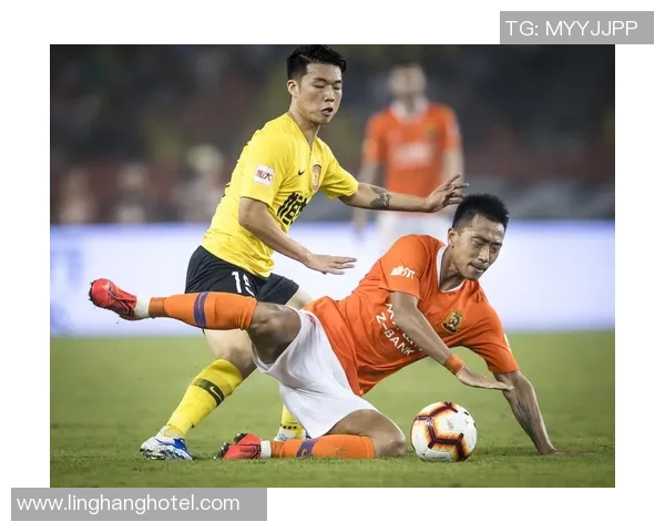 广州恒大淘宝面对武汉足协，迎接中超第十四轮激烈对决